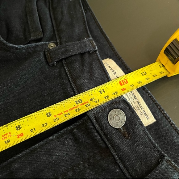 Denver Hayes High Rise Straight Crop Jean | Very Dark Wash Denim - Picture 12 of 12